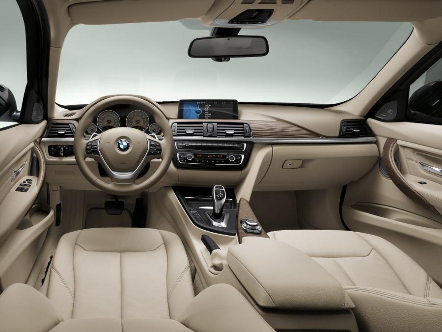  BMW 335Li Sedan Modern Line 2012 года  (фото 10 из 13)